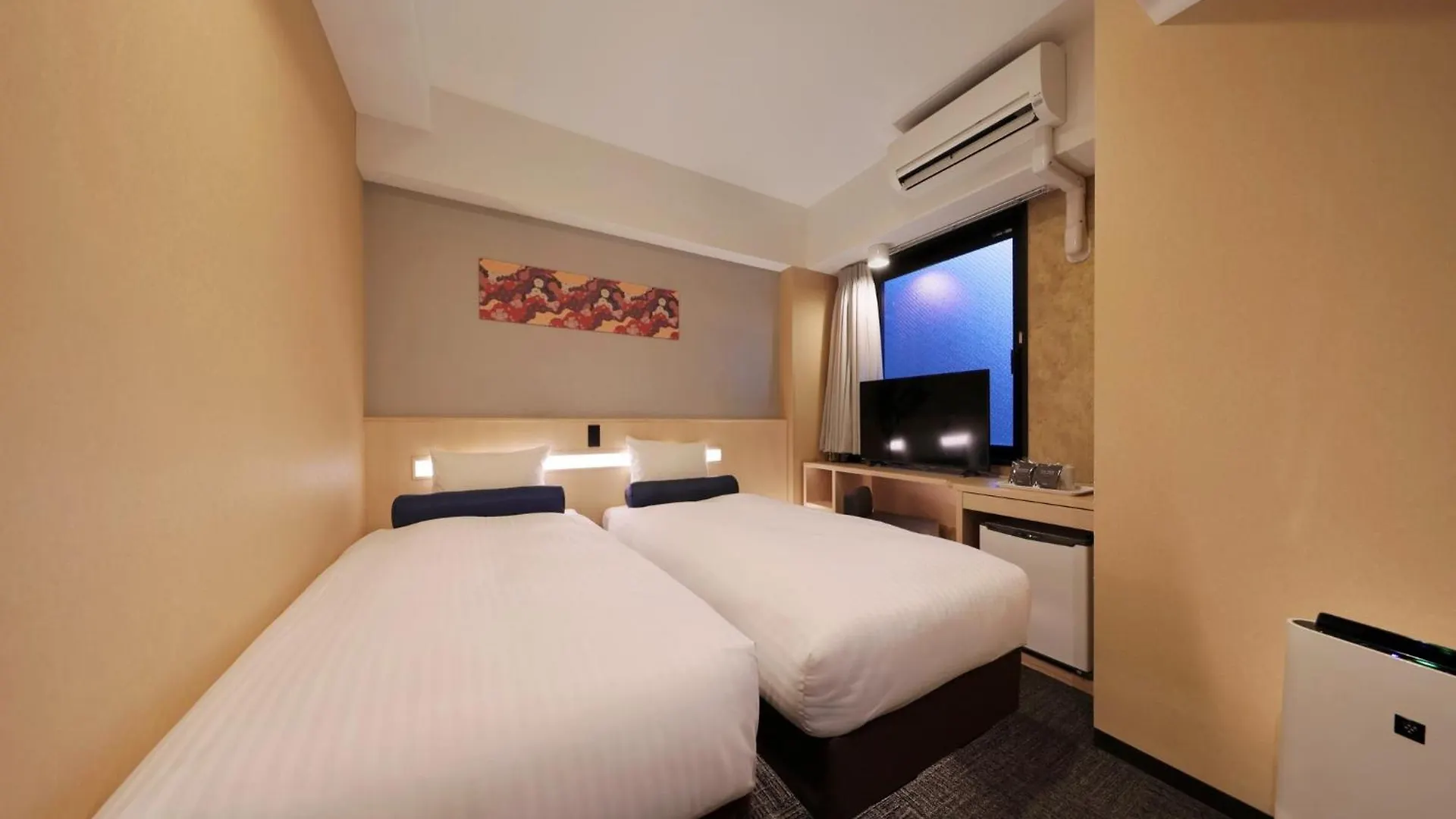 Shinsaibashi-Higashi Crystal Hotel - Vacation Stay 05371V 大阪市